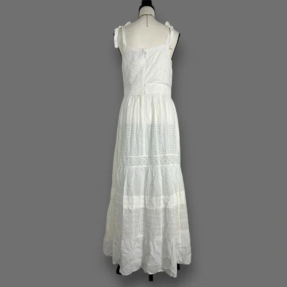 ADELYN RAE White JANELLA Eyelet Maxi Dress Size M BUTTON DOWN - Picture 6 of 12